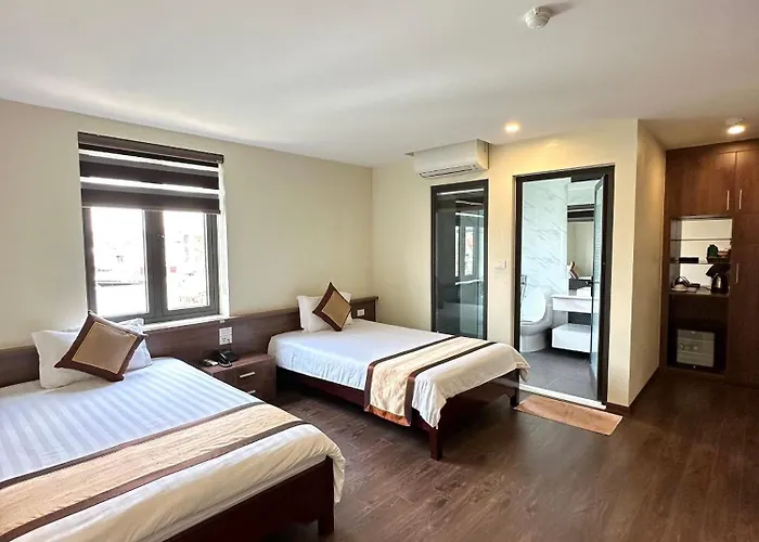 Boston 3* Hạ Long